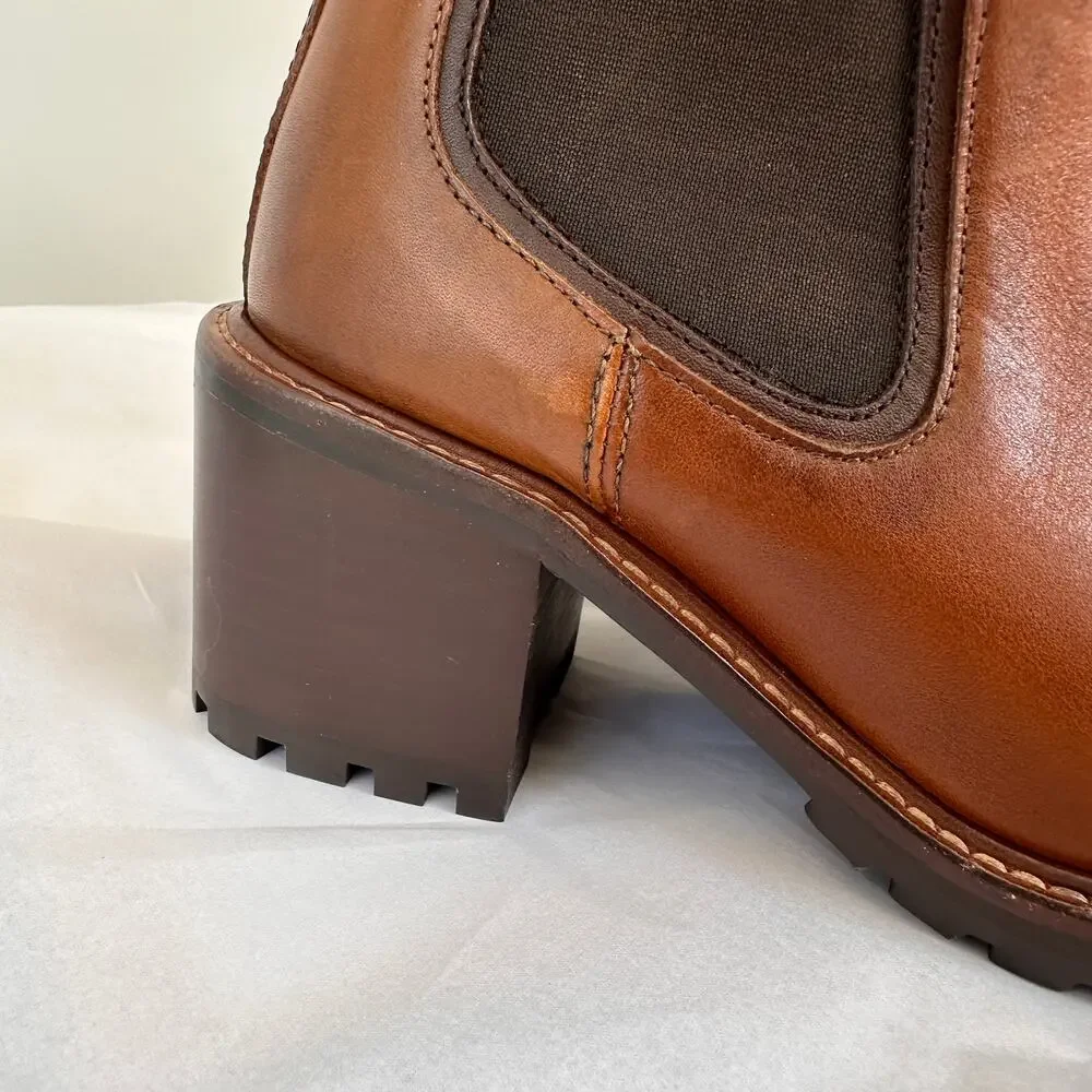 THURSDAY BOOT CO Knockout Heeled Leather Boots in Toffee Brown // 7 - Picture 5 of 13
